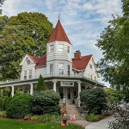 Kingsley House Bed & Breakfast Fennville Екстериор снимка