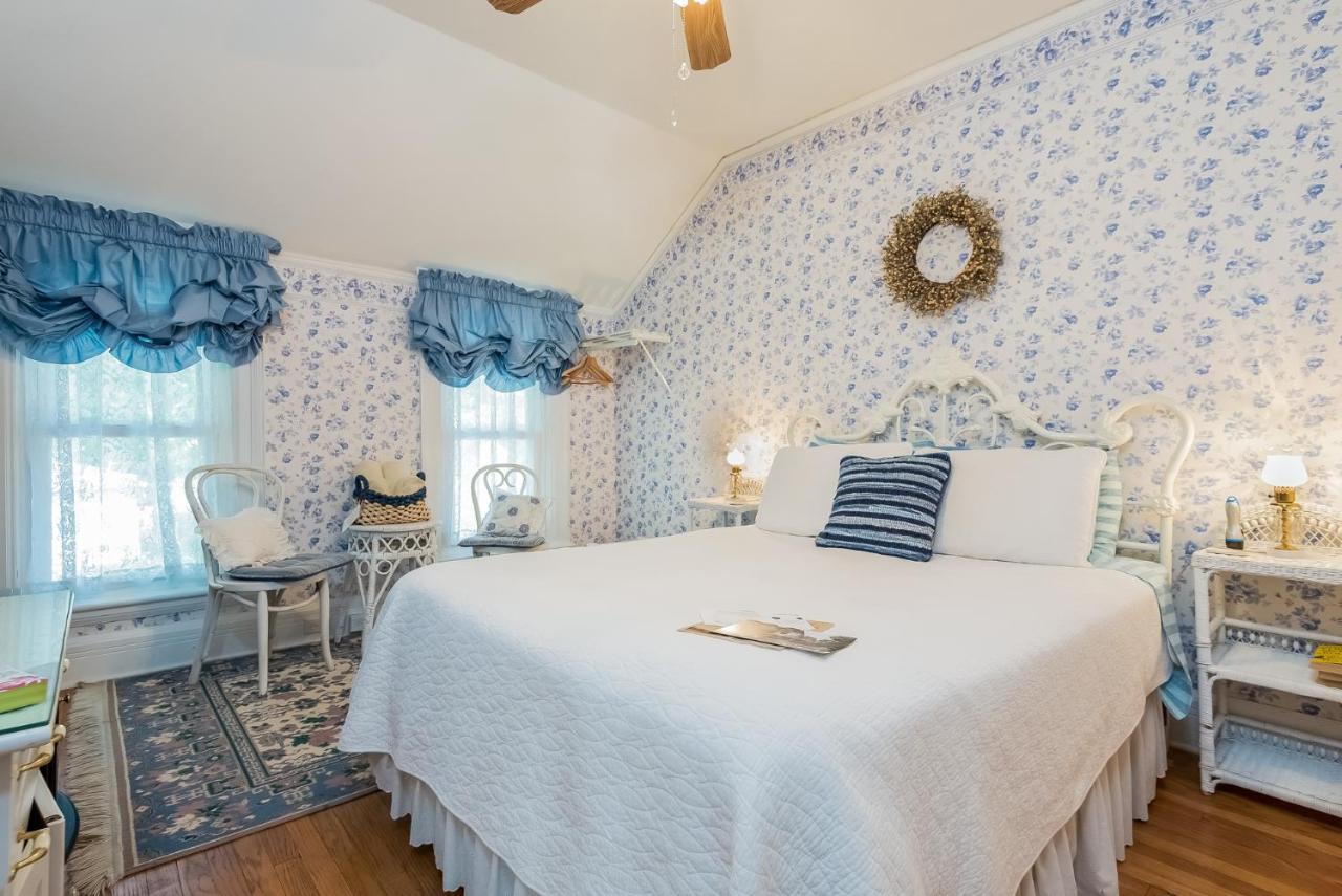 Kingsley House Bed & Breakfast Fennville Екстериор снимка